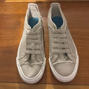 Blowfish tennis shoes